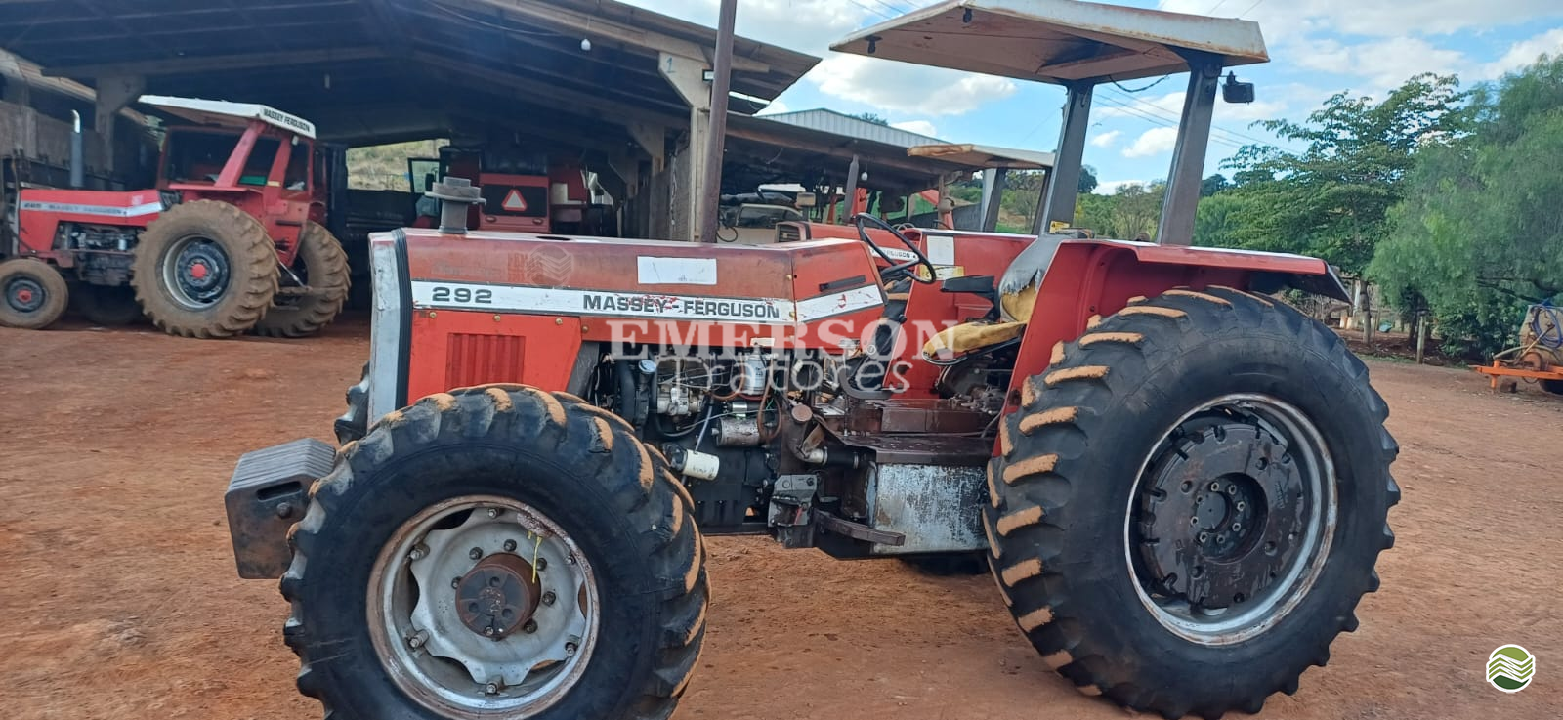 TRATOR MASSEY FERGUSON MF 292 Tração 4x4 Emerson Tratores PONTA GROSSA PARANÁ PR